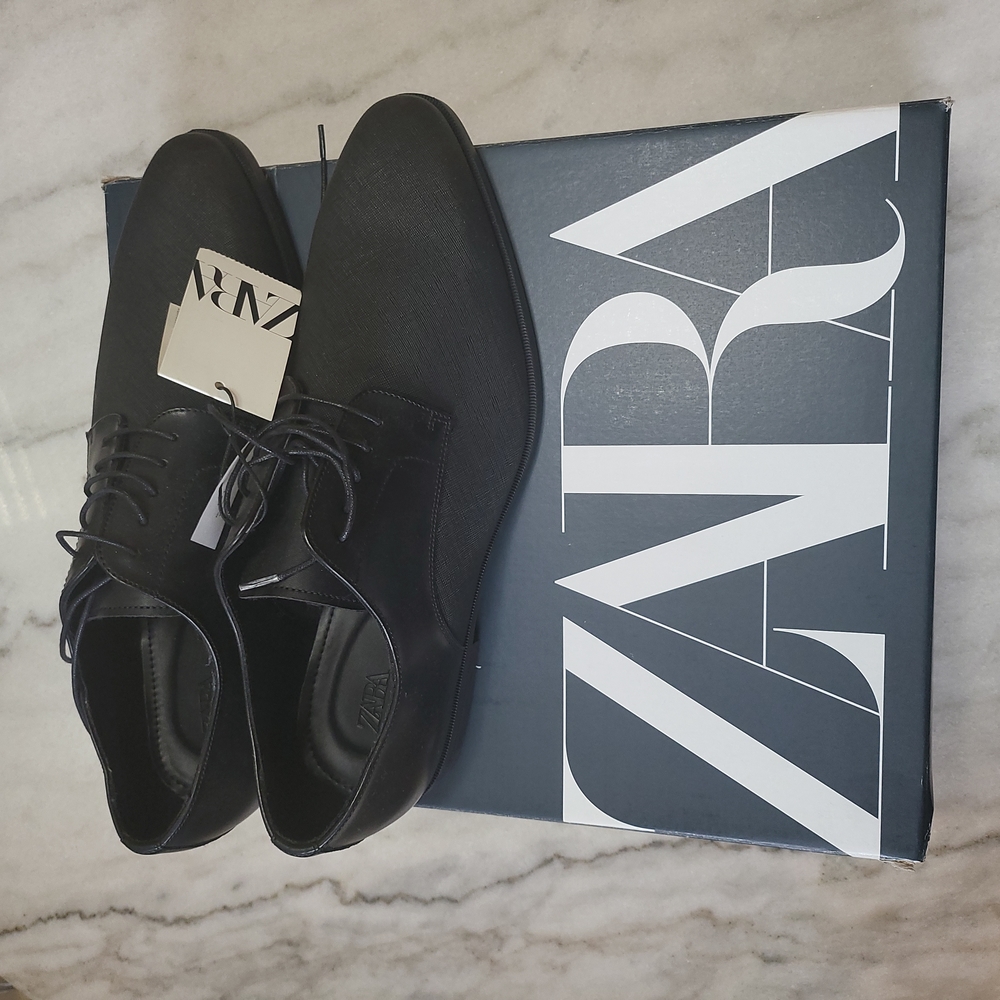 ZARA Black Dress Shoes